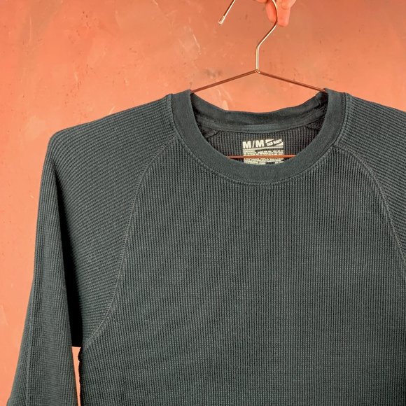 Black Waffle Knit T-Shirt / Long Sleeve Black T-Shirt / MEDIUM Black T-Shirt / - Picture 2 of 3